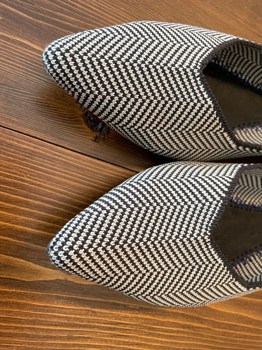 Rothys The Point Cloud Gray Birdseye Knit 🖤🤍 Women's Size 9.5 - Picture 2 of 5